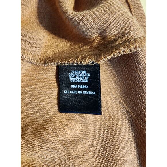 Torrid‎ Crinkle Gauze Strappy Tank Biscuit Size 2 NWT - Picture 4 of 5